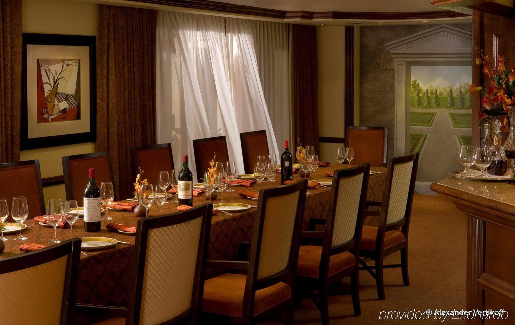 Lodge At Pebble Beach Ресторан фото