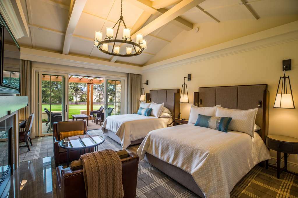 Lodge At Pebble Beach Номер фото
